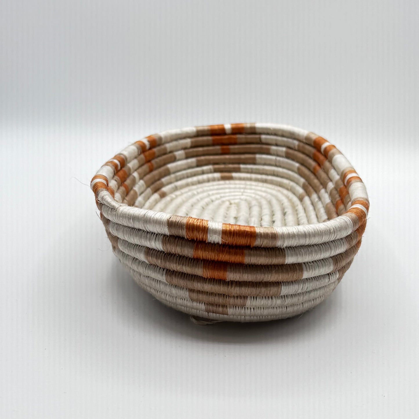 Boflo Bread Basket - White & Brown