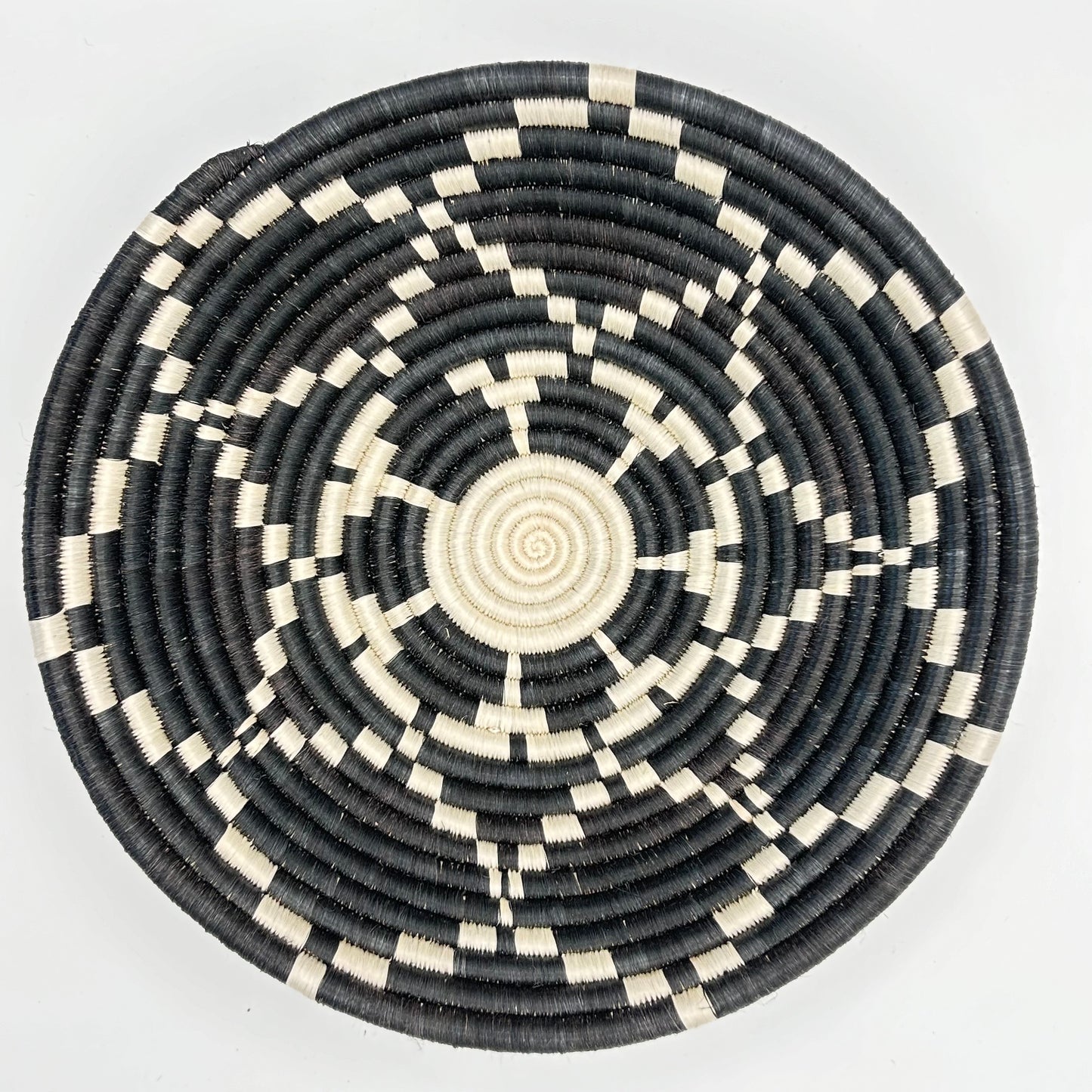 Bakuli Handwoven Bowl - Black & White - Medium