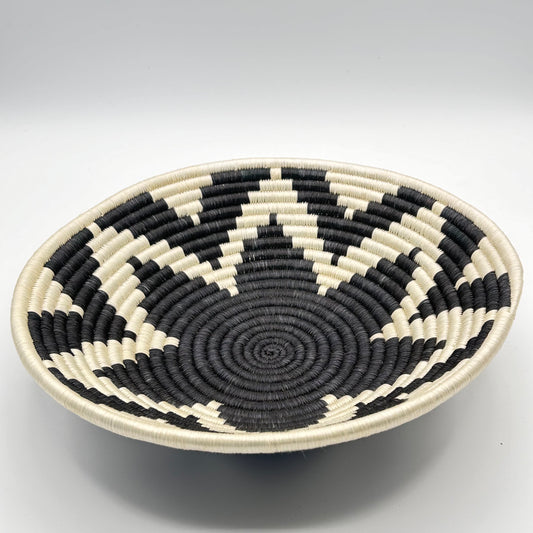 Bakuli Handwoven Bowl - Black & White - Medium