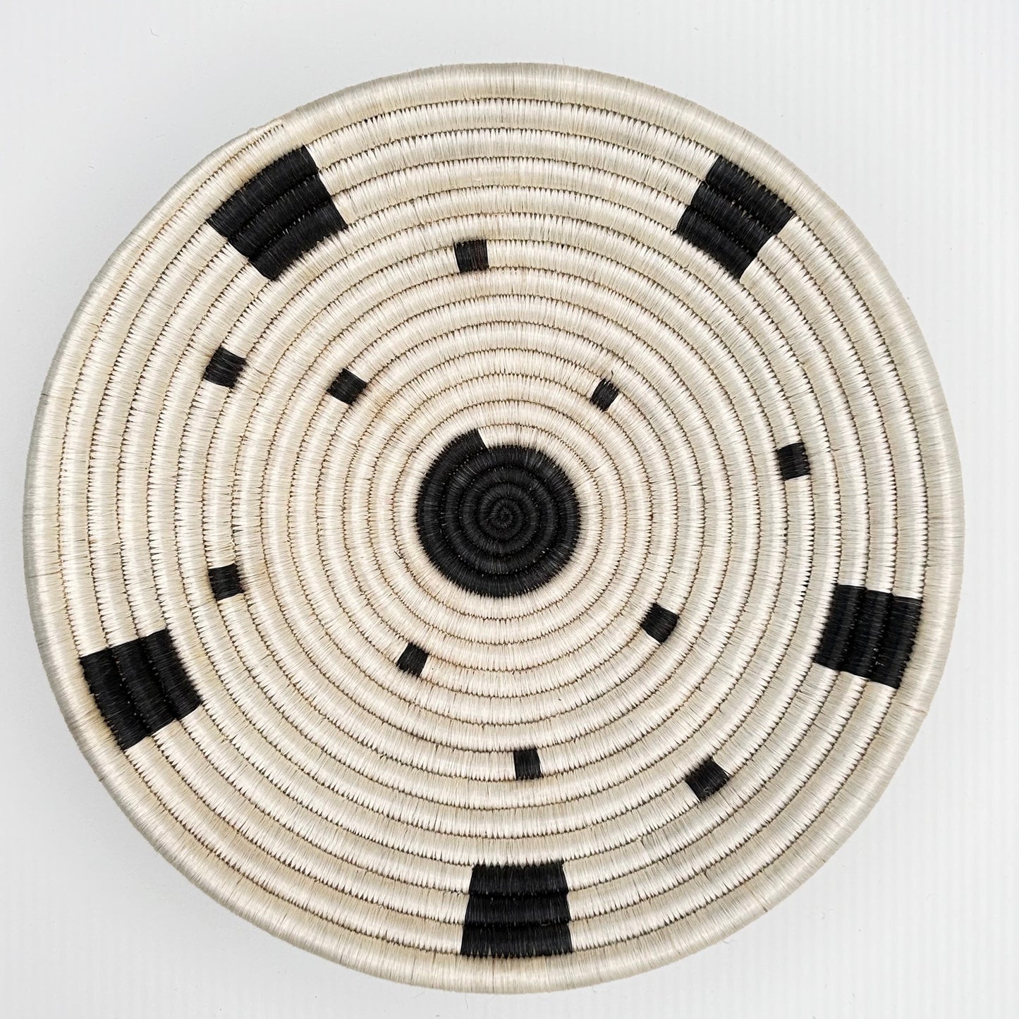 Bakuli Handwoven Bowl - Black & White - Medium