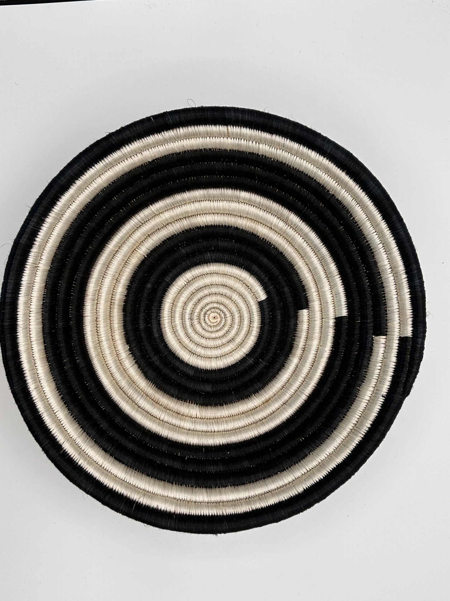 Bakuli Handwoven Bowl - Black & White - Medium