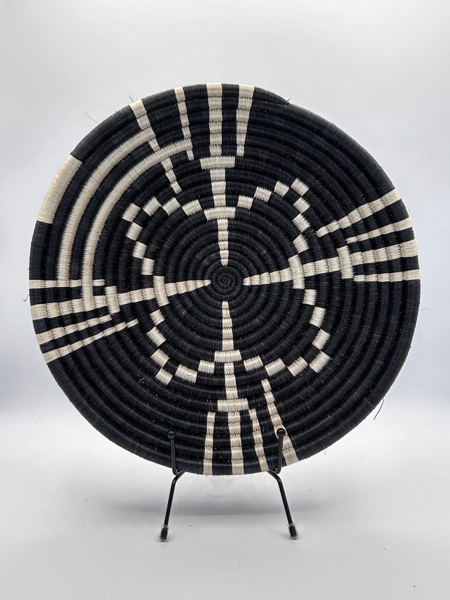 Bakuli Handwoven Bowl - Black & White - Medium