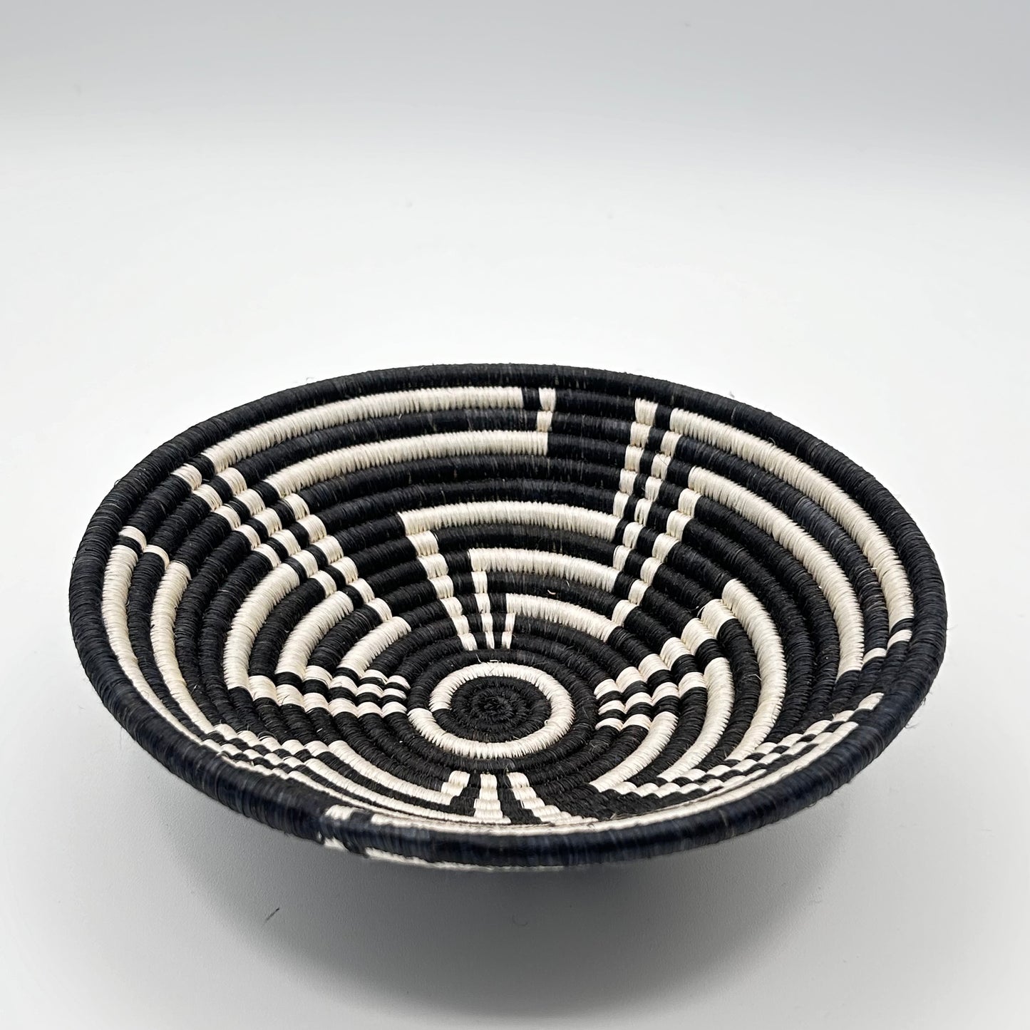 Bakuli Handwoven Bowl - Black & White Pattern Mini