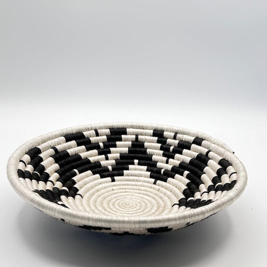 Bakuli Handwoven Bowl - Black & White - Small